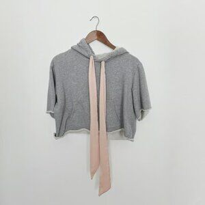 Avec Les Filles Gray and Pink Women's Short Sleeve Cropped Hoodie Top Size M